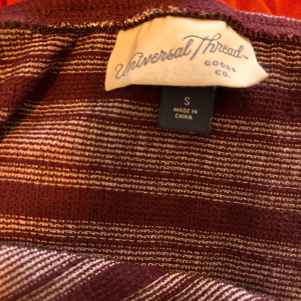 Dress size small - Picture 5 of 6